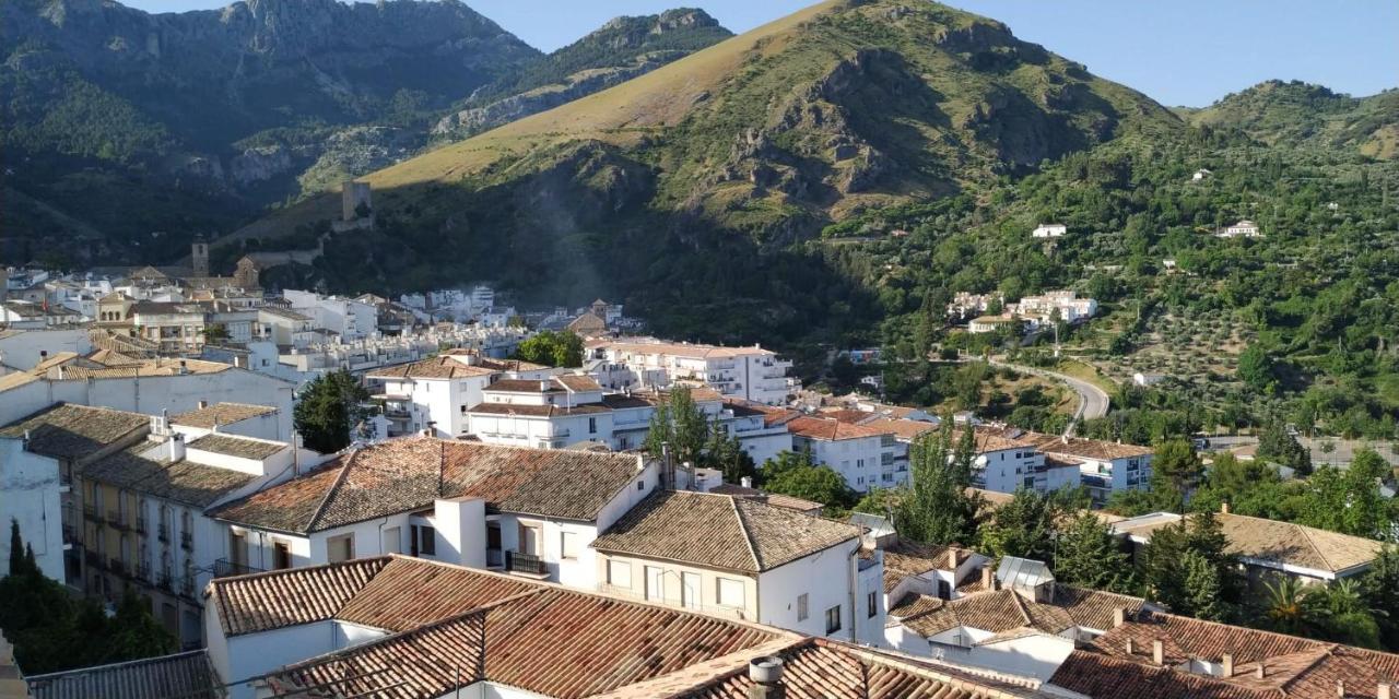 Alojamiento Cazorla Centro Apartamento Exterior foto